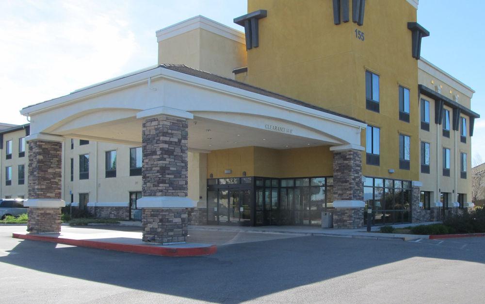 Country Inn & Suites By Radisson, Dixon, Ca - Uc Davis Area Exterior photo